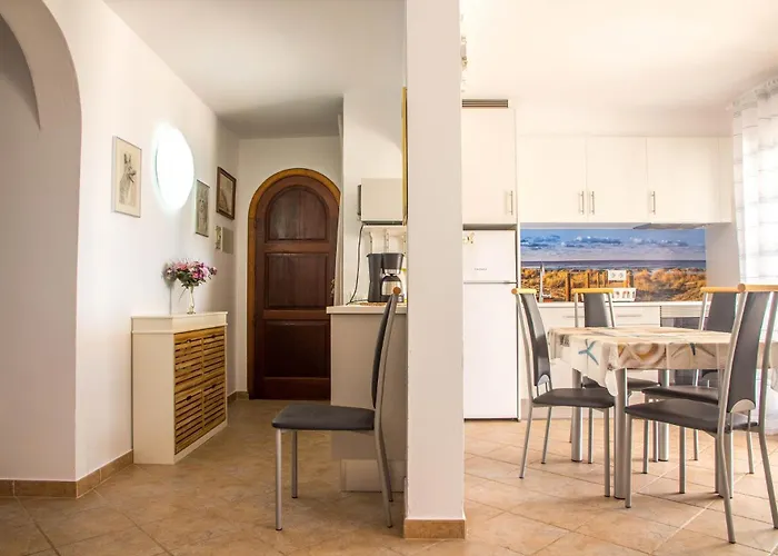 Gerry&Lotti Apartment
